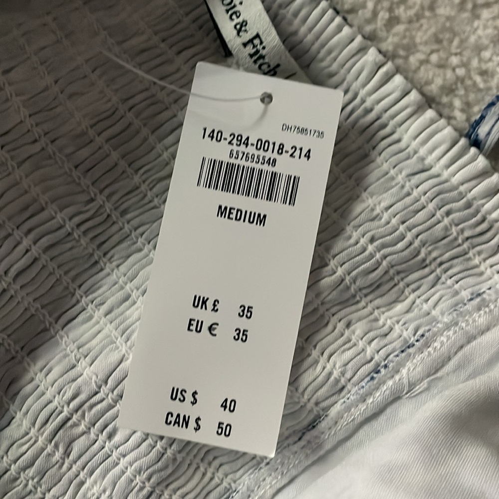 Abercrombie & Fitch Crinkle Textured Squareneck Tank Top Crop blue white M A&F - Picture 4 of 6